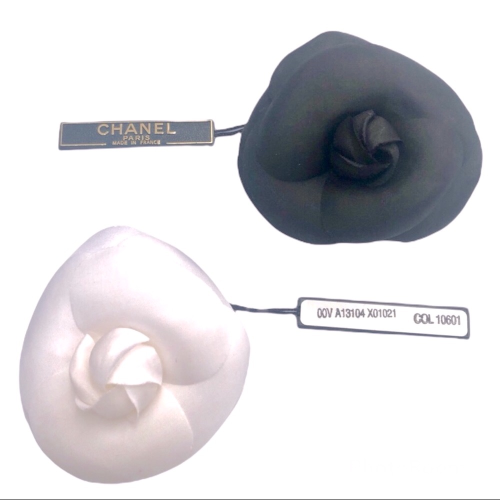 CHANEL Camellia Corsage Pin Brooch (Authentic)